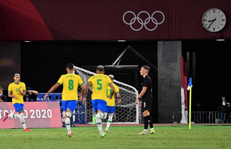 足球小将巴西vs德国的相关图片